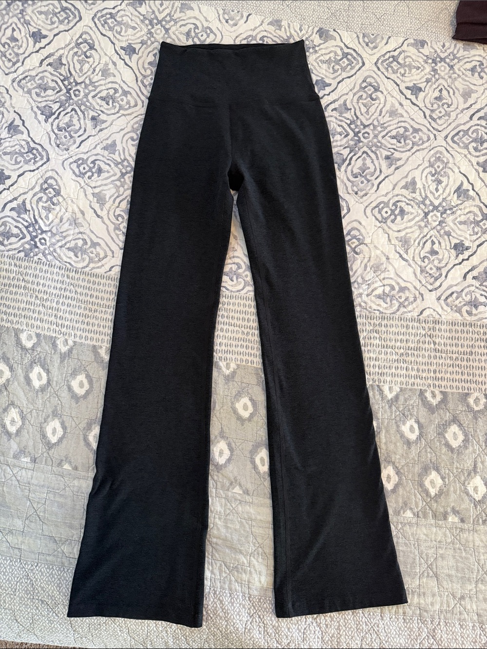 Beyond Yoga Black pant